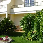 Rex Surf House Ferienhaus