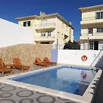 Rex Surf House Ferienhaus Areia Branca