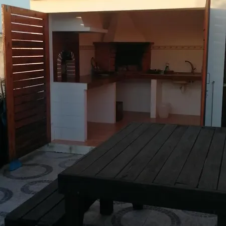 Ferienhaus Rex Surf House *